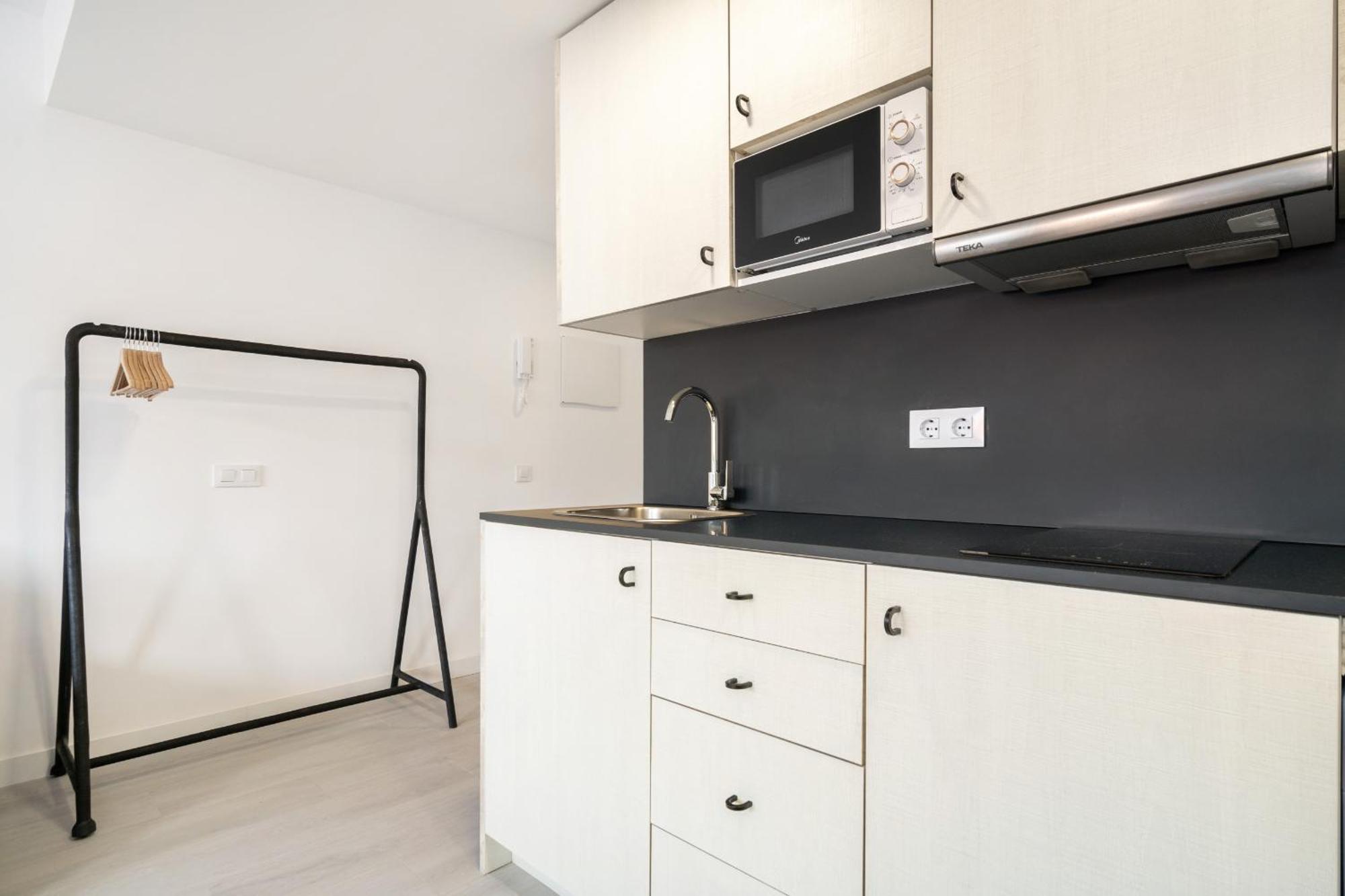 Madrid Riverside Studios Con Parking Incluido Alquiler Temporal Dış mekan fotoğraf