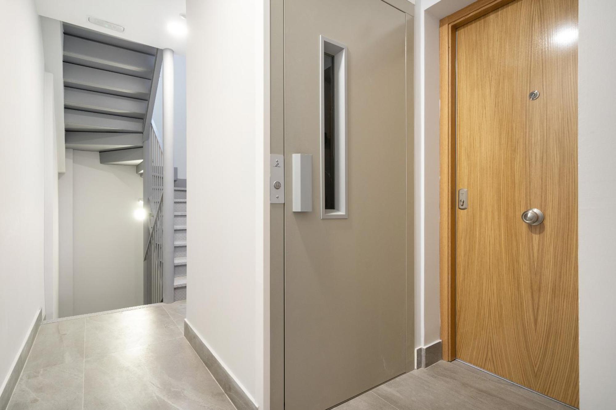 Madrid Riverside Studios Con Parking Incluido Alquiler Temporal Dış mekan fotoğraf