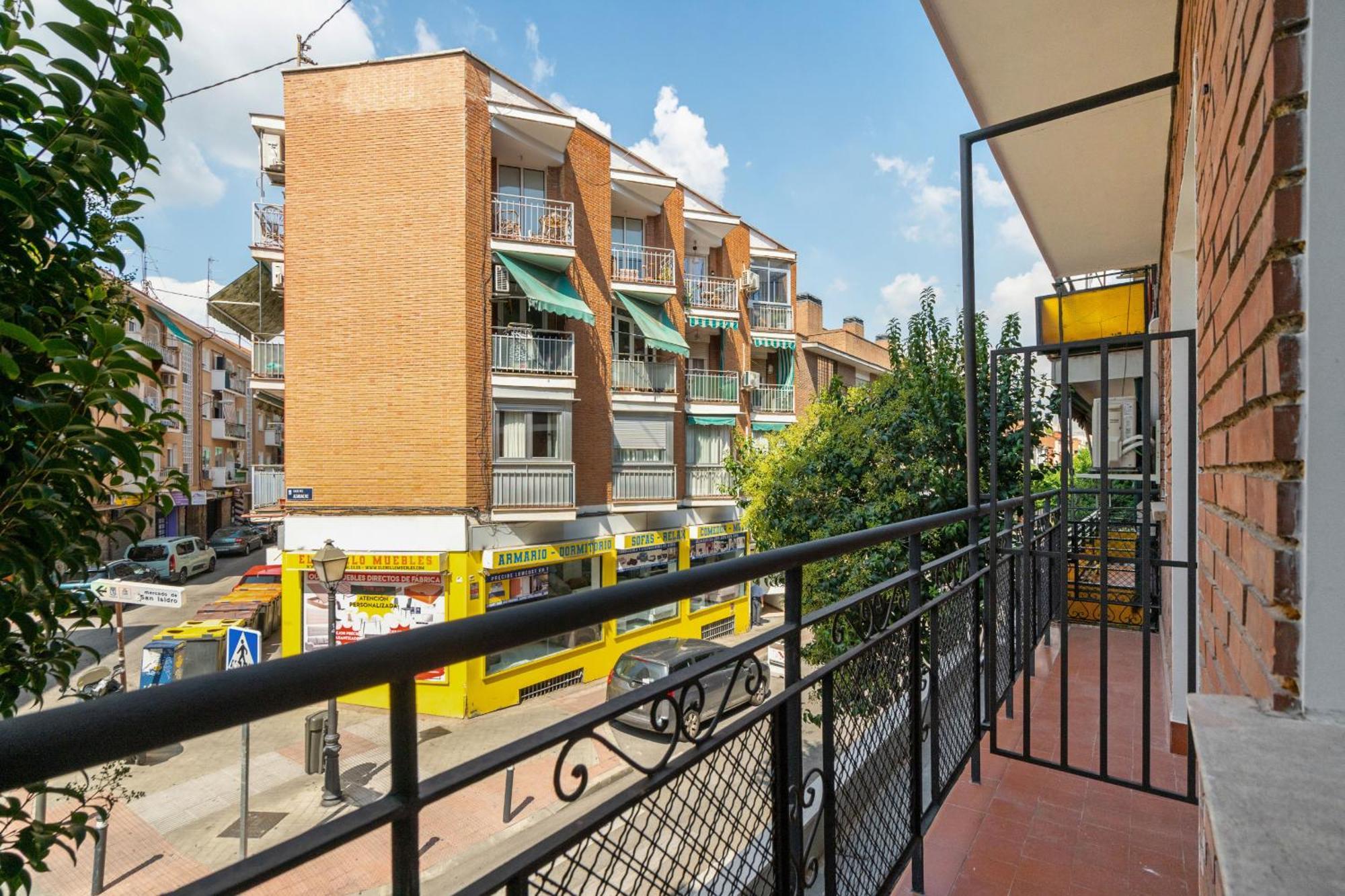Madrid Riverside Studios Con Parking Incluido Alquiler Temporal Dış mekan fotoğraf